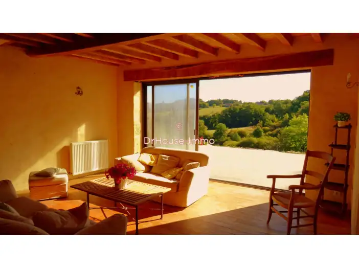 Image des la section Servies