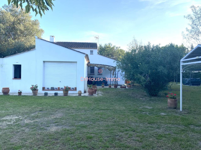 Maison de 320m² - 10 pièces