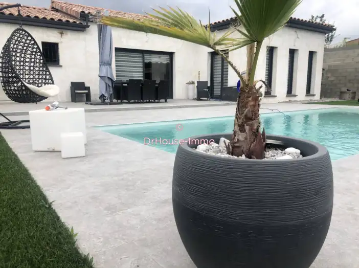 Image des la section Servies