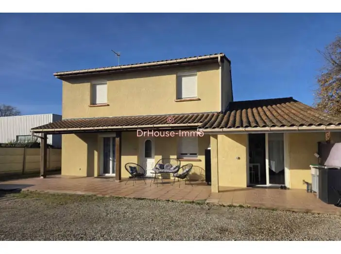 Maison 7 pièces de 139 m² - Mérignac (33700)