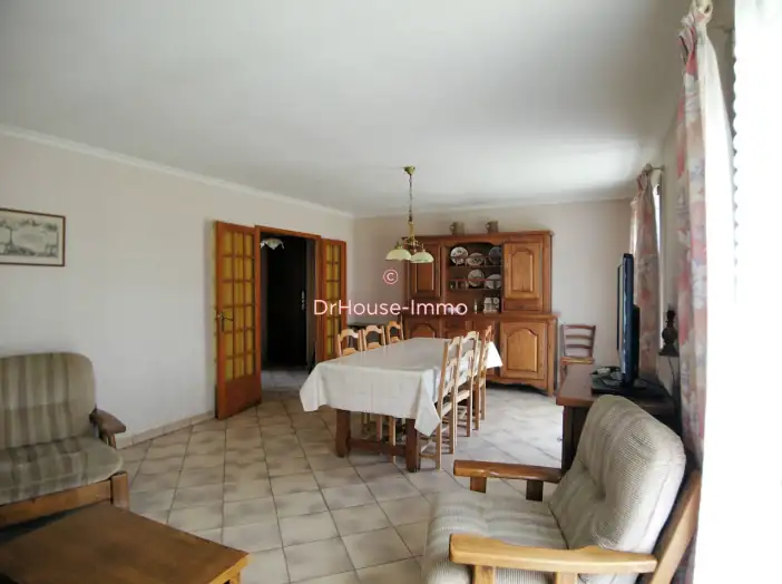 Image des la section Servies