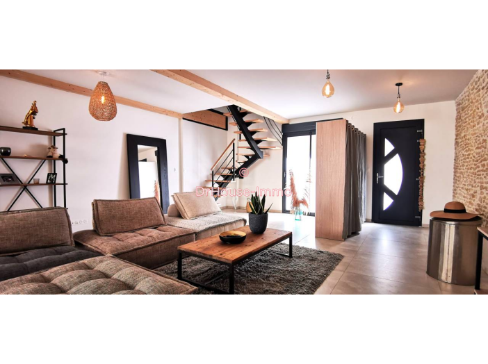 Maison de 217m² - 7 pièces