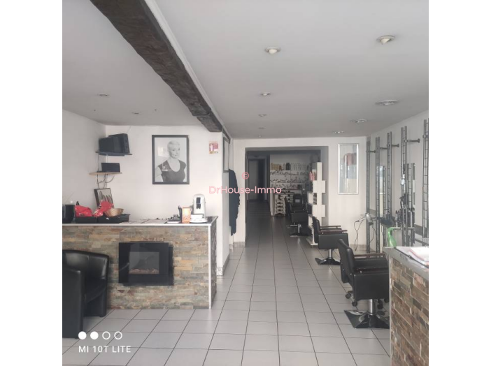 Commerce de 90m²