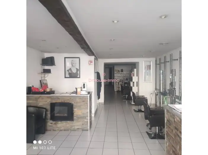 Commerce de 90 m² - Ribérac (24600)