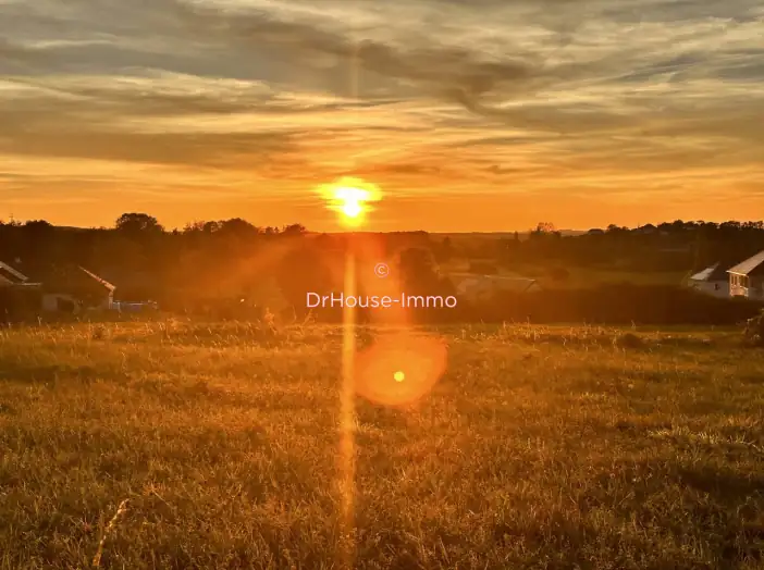 Maison 4 pièces de 87 m² - Jugeals-Nazareth (19500)