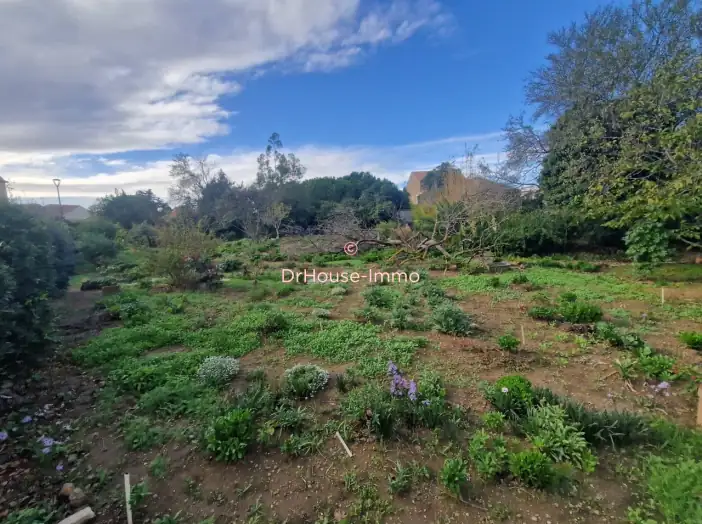 Terrain de 1 054 m² - Saint-Nazaire-d'Aude (11120)