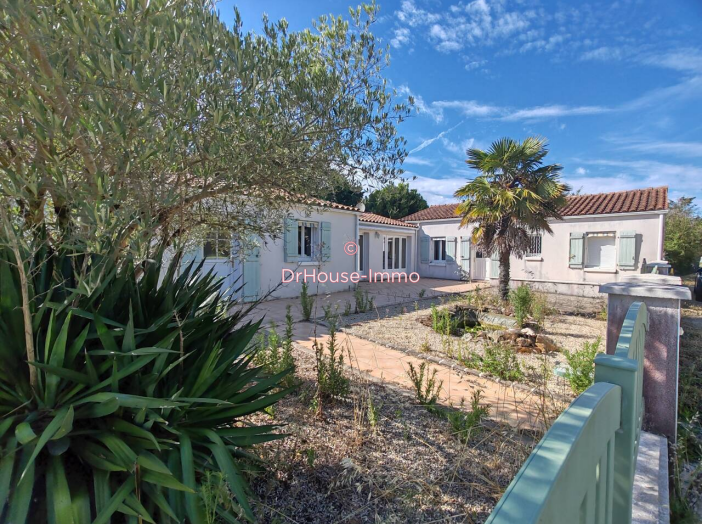 Maison de 180m² - 9 pièces