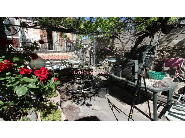 Appartement 3 pièces de 53 m² - Marseille (13003)