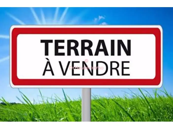 Terrain de 1 743 m² - Buthiers (77760)