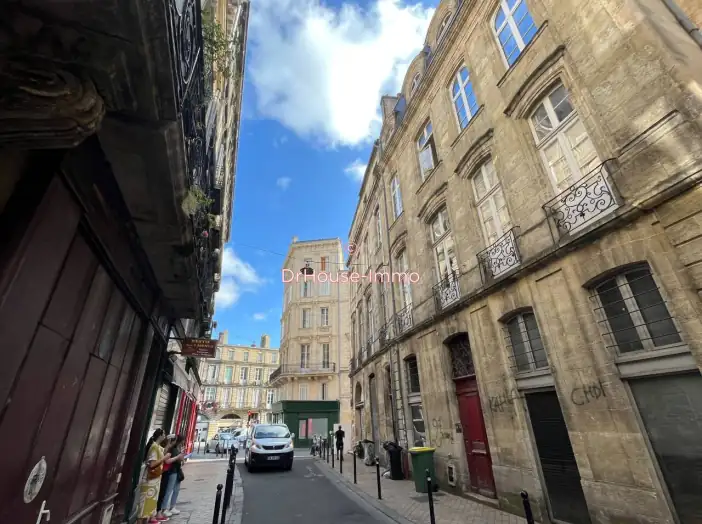 Immeuble de 266 m² - Bordeaux (33000)