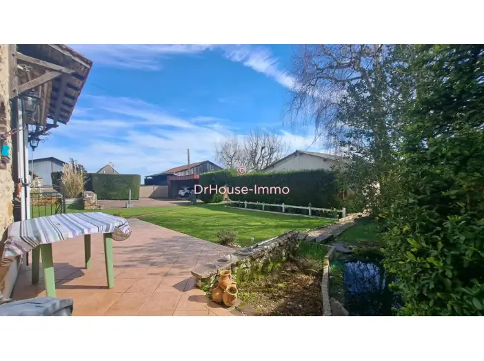 Maison 7 pièces de 137 m² - Donnemarie-Dontilly (77520)