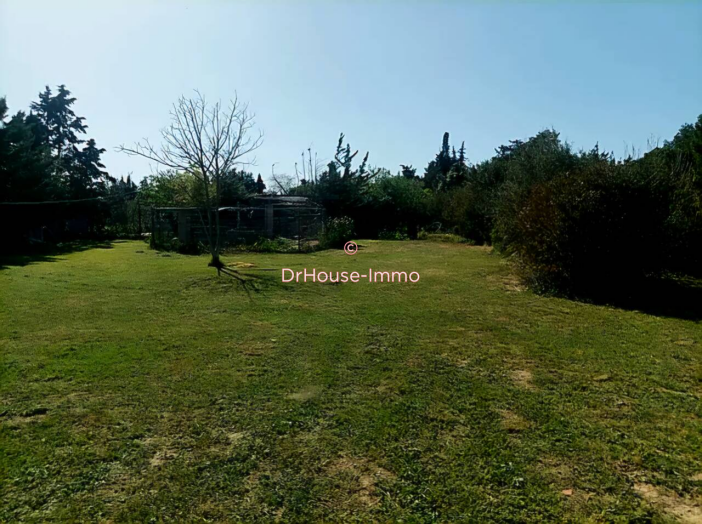 Terrain de 900m²