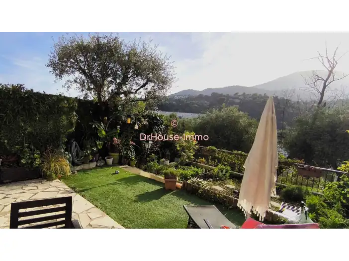 Image des la section Servies