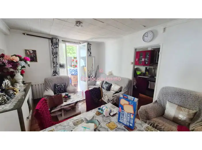 Appartement 3 pièces de 49 m² - Marseille (13014)