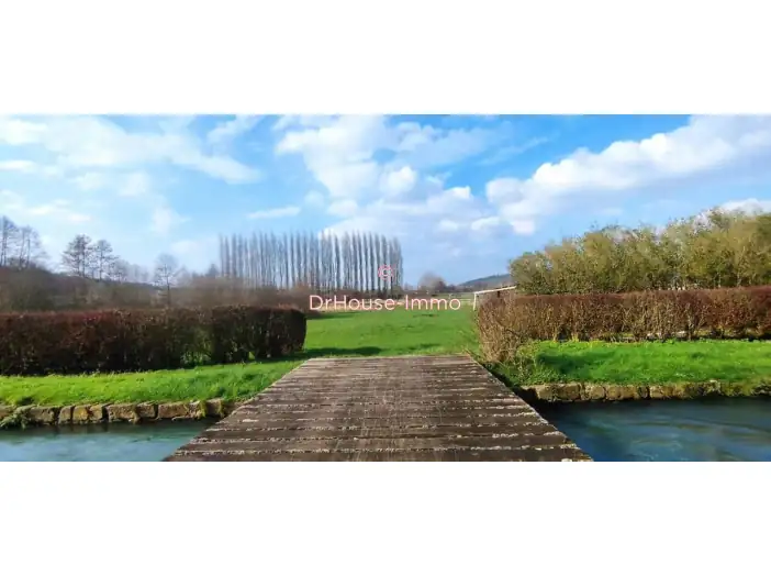 Hôtel particulier 8 pièces de 240 m² - Beaumont-le-Roger (27170)