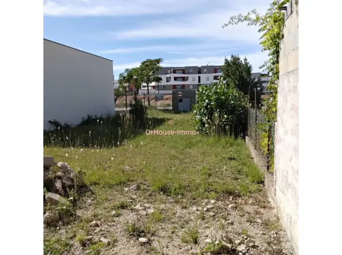 Terrain de 265 m² - Sérignan (34410)