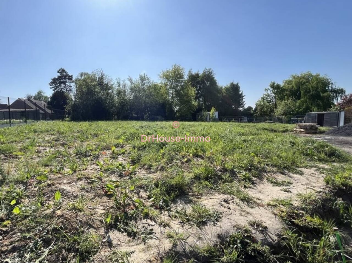 Terrain de 586m²