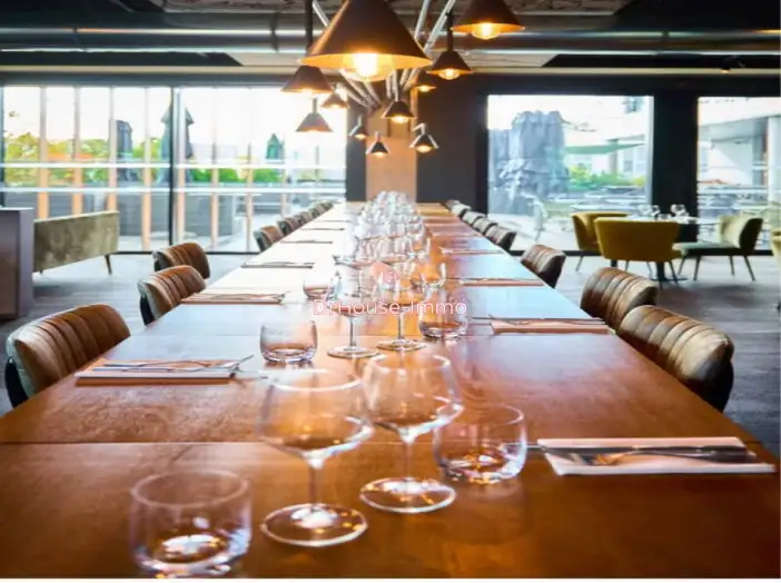 Image des la section Servies