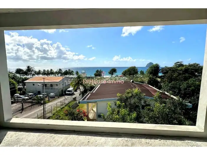 Appartement 2 pièces de 43 m² - Diamant (97223)