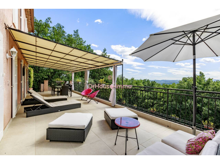 Maison de 175m² - 6 pièces