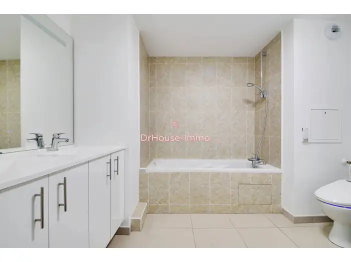 Image des la section Servies