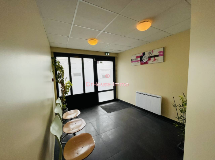 Immeuble de 352m² - 9 pièces