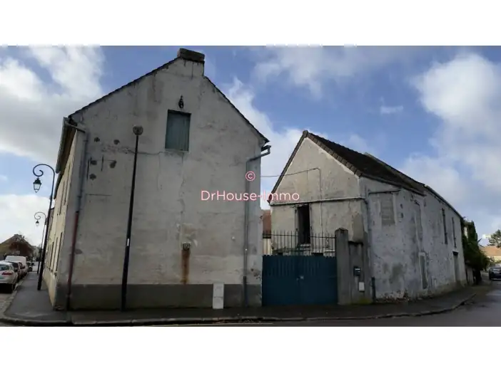 Maison 6 pièces de 400 m² - Alluets-le-Roi (78580)