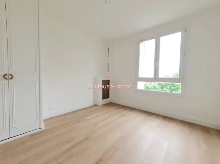 Image des la section Servies