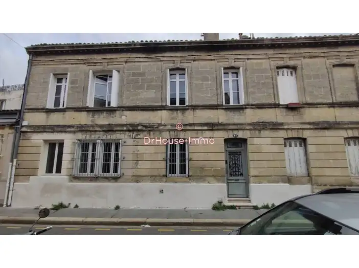 Maison 7 pièces de 120 m² - Bordeaux (33300)