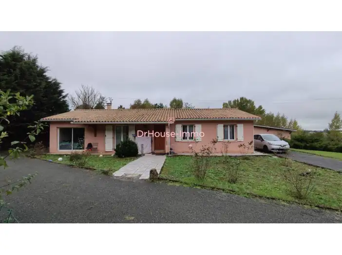 Maison 5 pièces de 118 m² - Sainte-Florence (33350)