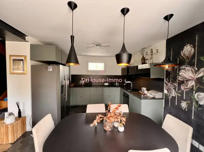 Maison 4 pièces de 96 m² - Meaux (77100)