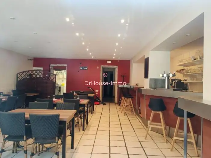 Image des la section Servies