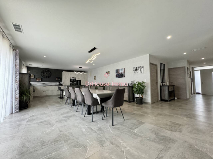 Maison de 210m² - 7 pièces