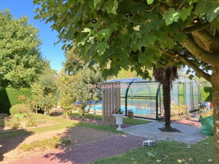 Maison de 286m² - 8 pièces