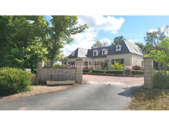 Maison de 302m² - 10 pièces
