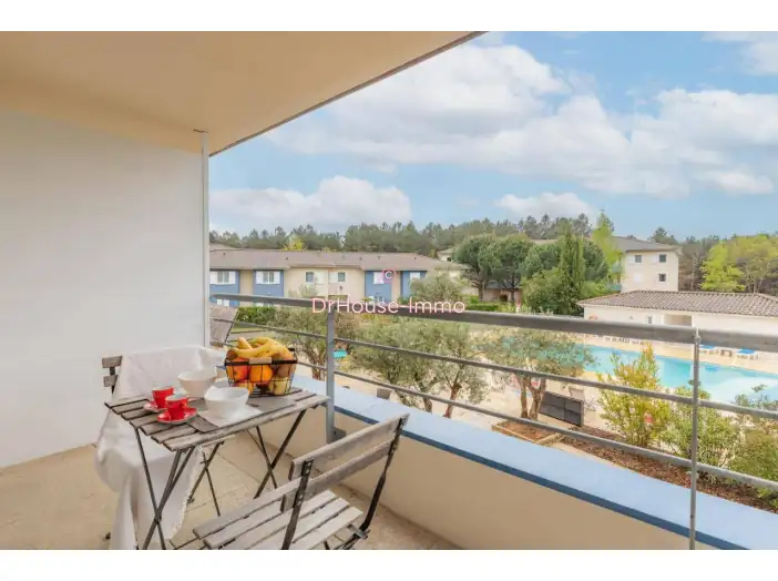 Image des la section Servies