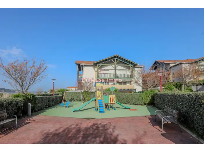 Appartement 2 pièces de 36 m² - Hendaye (64700)