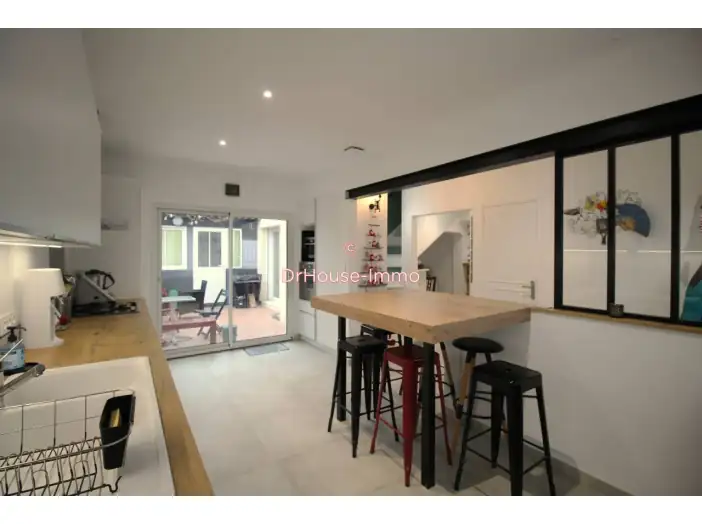 Maison 5 pièces de 105 m² - Bordeaux (33100)