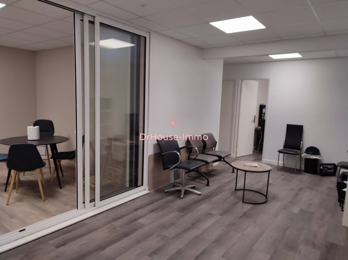 Image des la section Servies