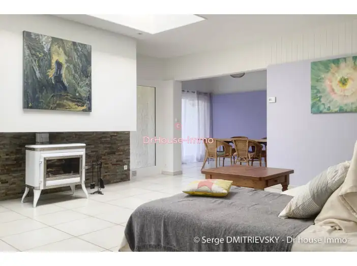 Maison 10 pièces de 250 m² - Soulac-sur-Mer (33780)