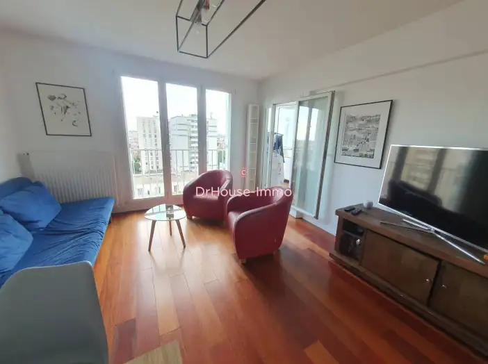 Image des la section Servies