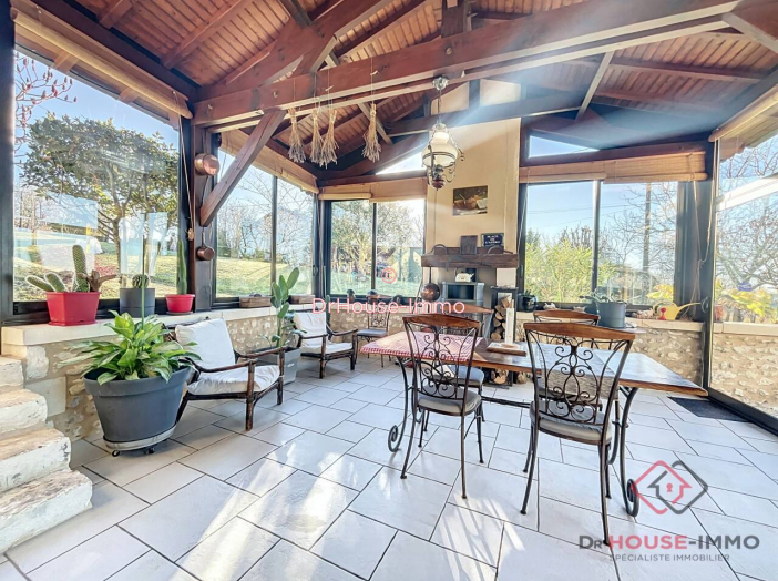 Maison de 300m² - 7 pièces