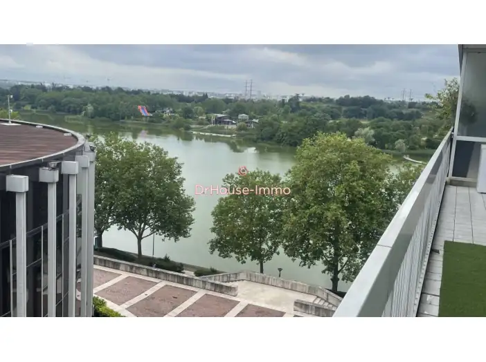 Appartement 4 pièces de 87 m² - Créteil (94000)