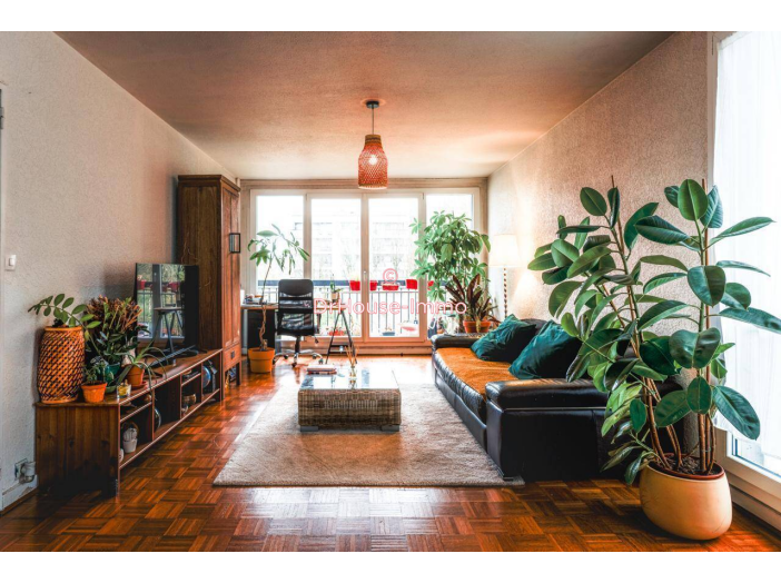Appartement de 93m² - 5 pièces