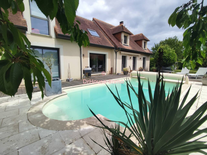 Maison de 212m² - 7 pièces