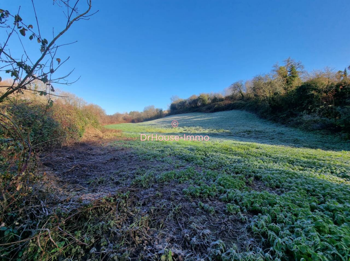 Terrain de 22846m²