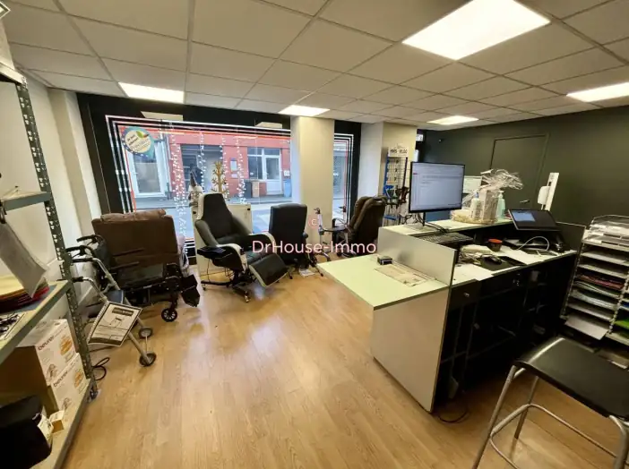 Commerce de 152 m² - Dunkerque (59430)