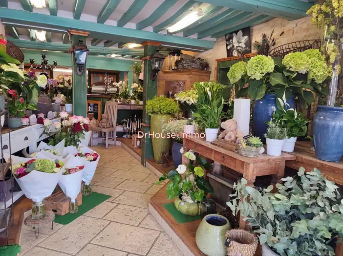 Commerce 2 pièces de 62 m² - Caen (14000)