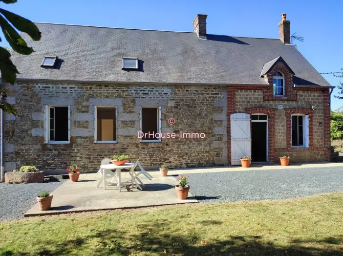 Maison 6 pièces de 100 m² - Coulonces (14500)