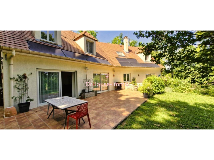 Maison de 212m² - 8 pièces